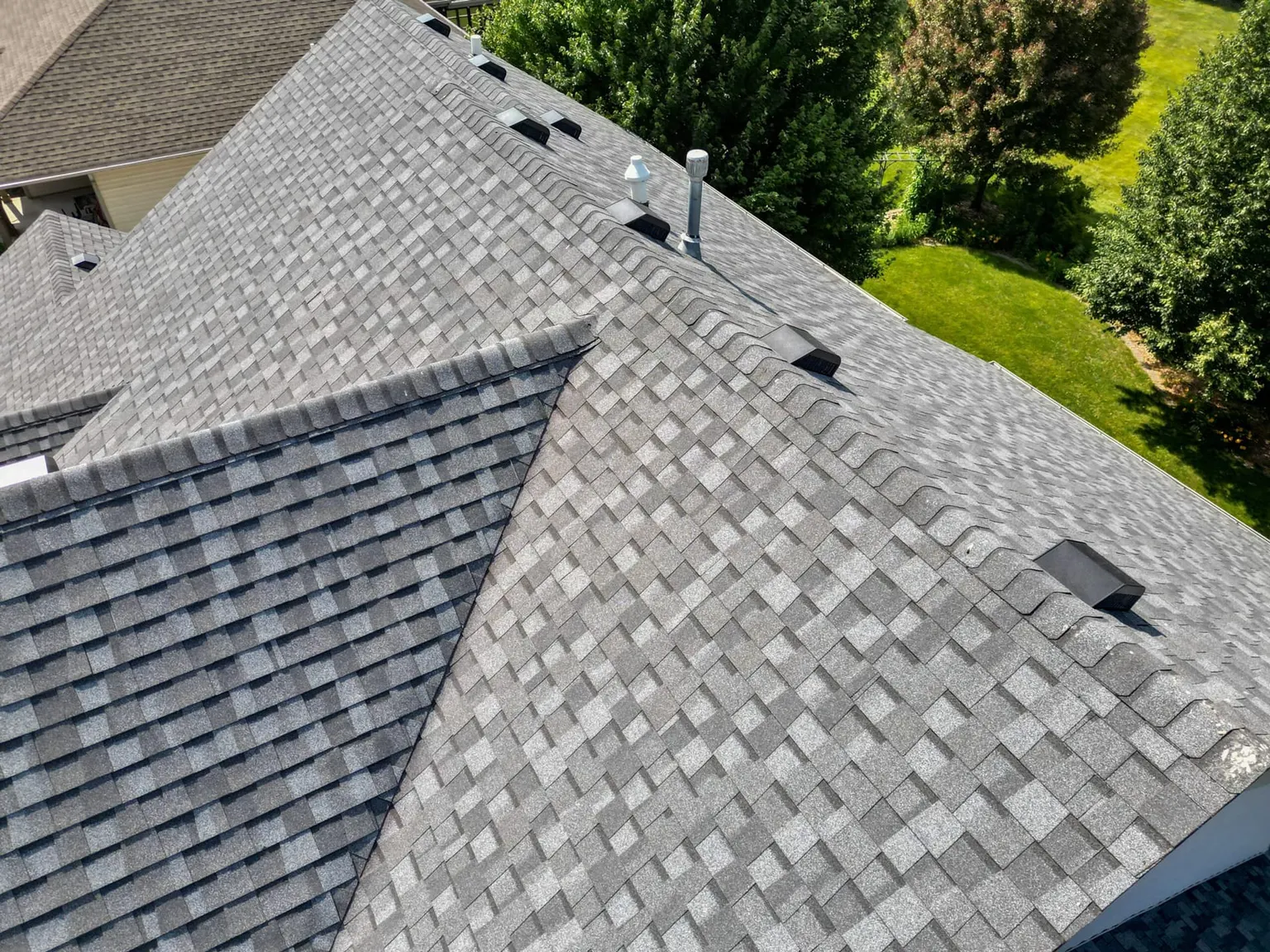 A gray shingle roof, from every angle — view 3